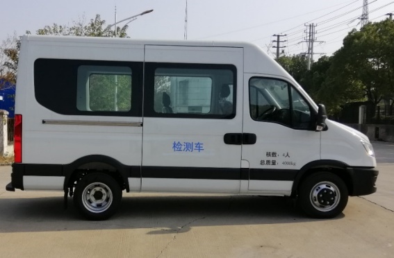 如何自測水質(zhì)檢測車是否燒機油？